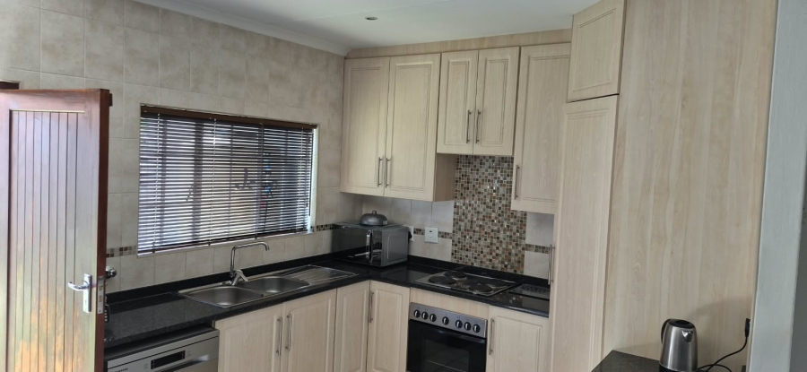 3 Bedroom Property for Sale in Waterkloof East North West